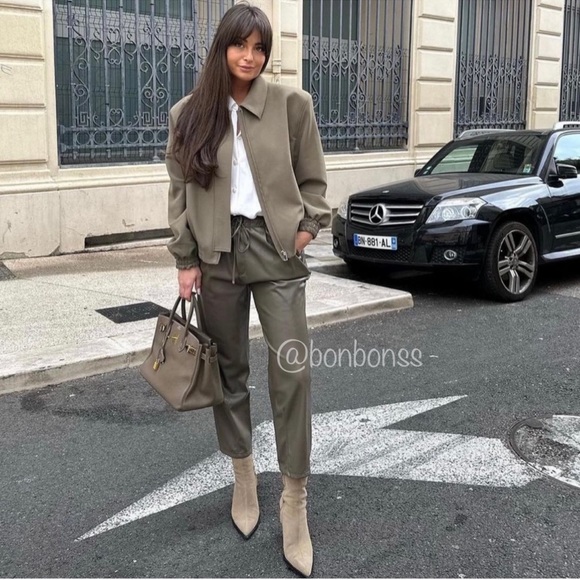 Zara topstitched pocket bomber - Picture 6 of 16